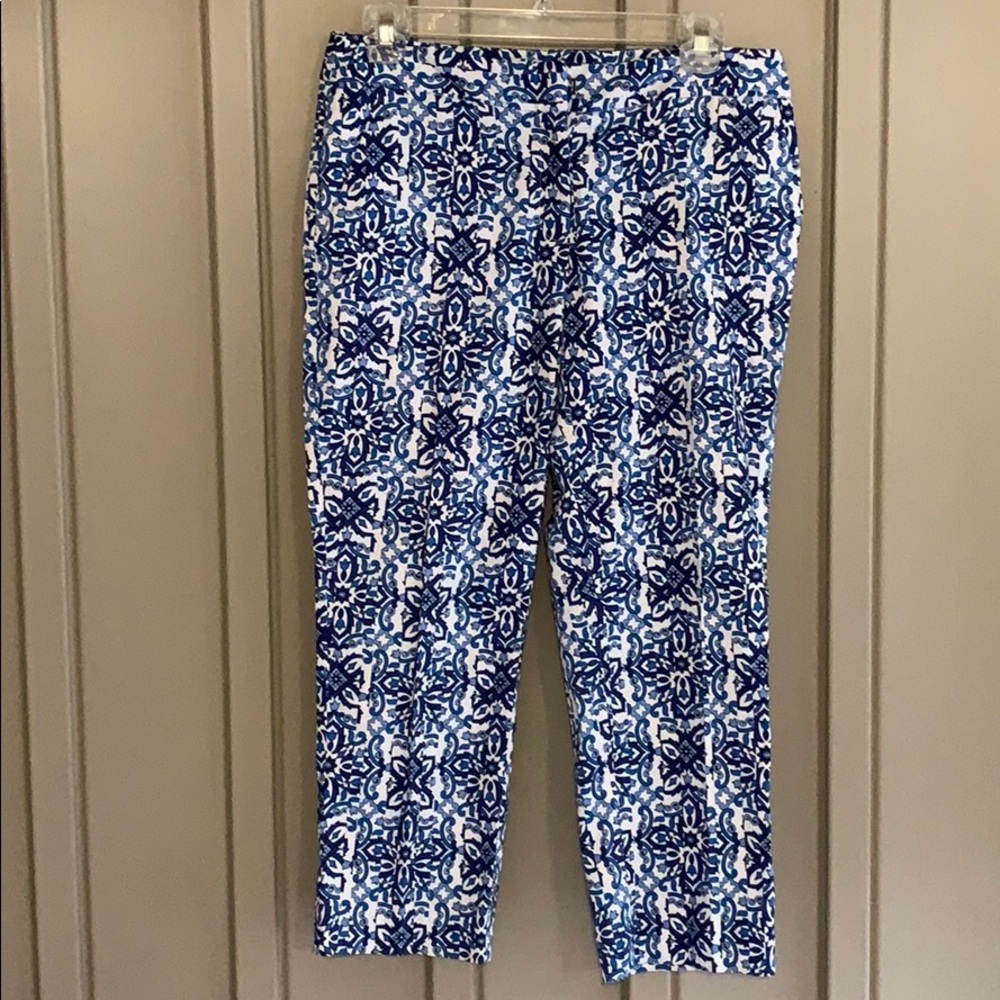 Milky for Design Nation Blue & White Capris size 2